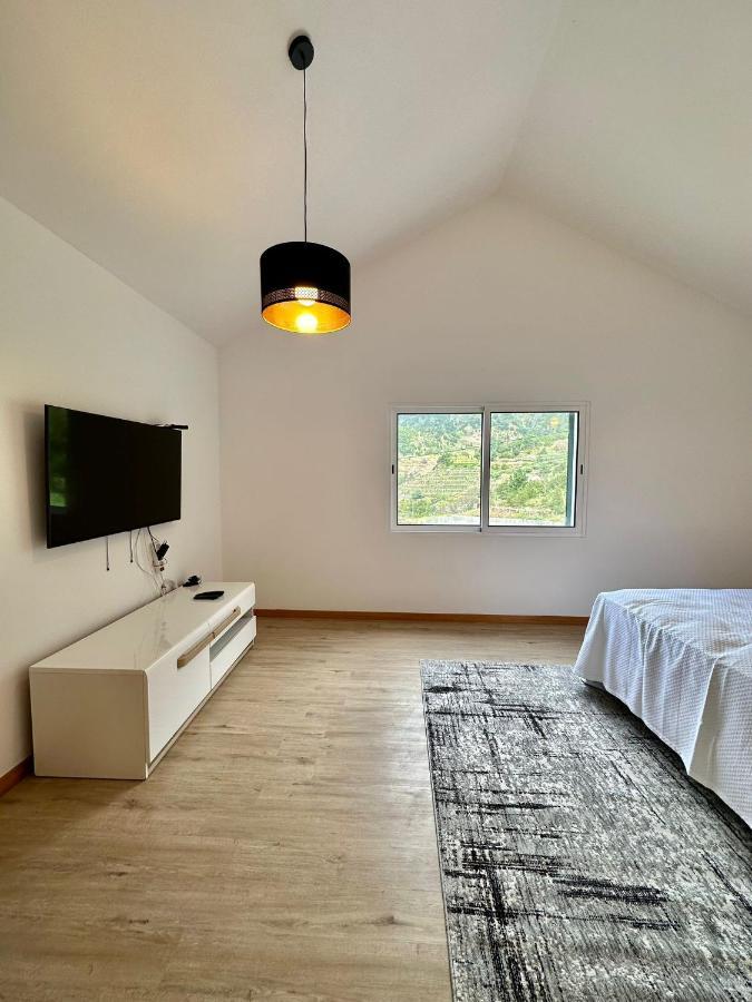 The Passion Fruit House Villa Sao Vicente  Bagian luar foto